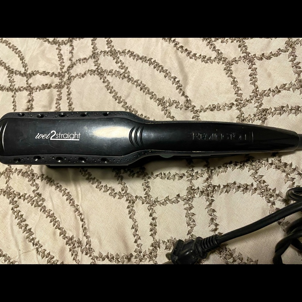 Remington Wet 2 Straight - Straightener